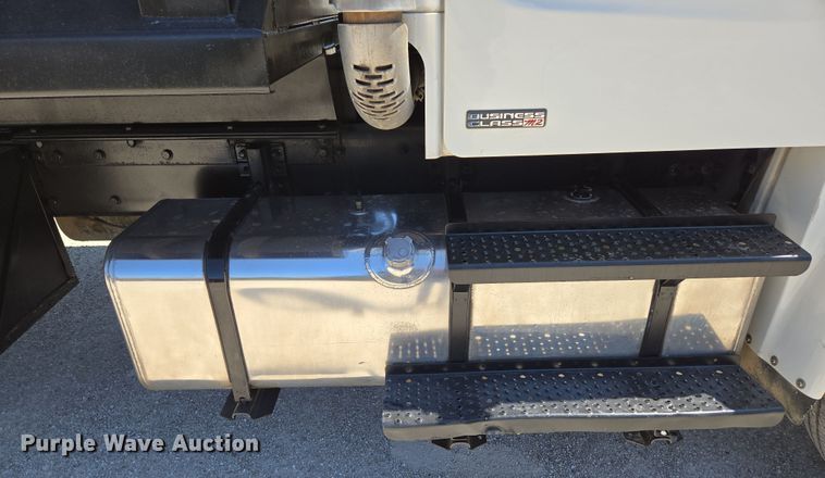 image for item DP6320 2006 Freightliner Business Class M2 dump truck