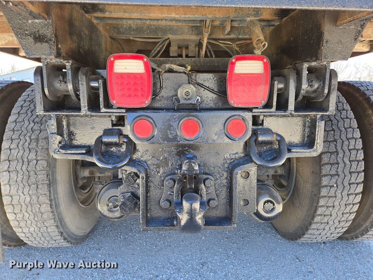 image for item DP6320 2006 Freightliner Business Class M2 dump truck