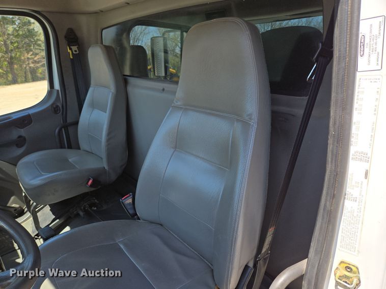 image for item DP6320 2006 Freightliner Business Class M2 dump truck