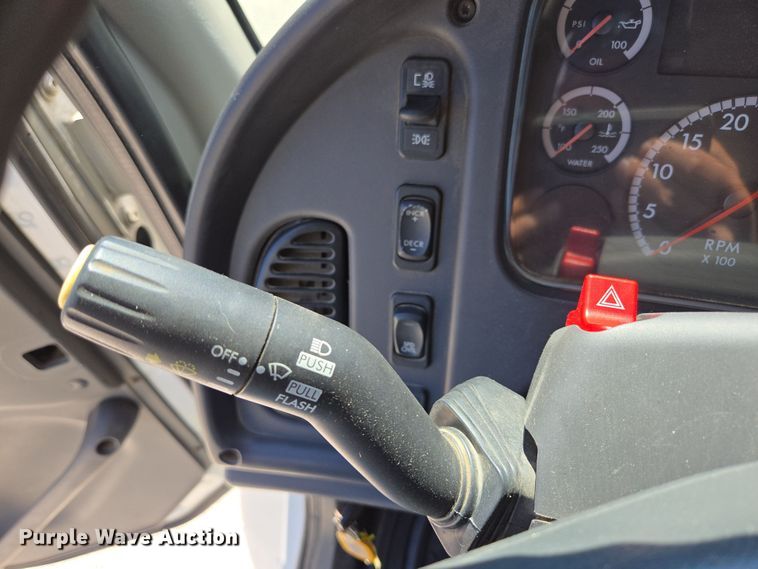 image for item DP6320 2006 Freightliner Business Class M2 dump truck