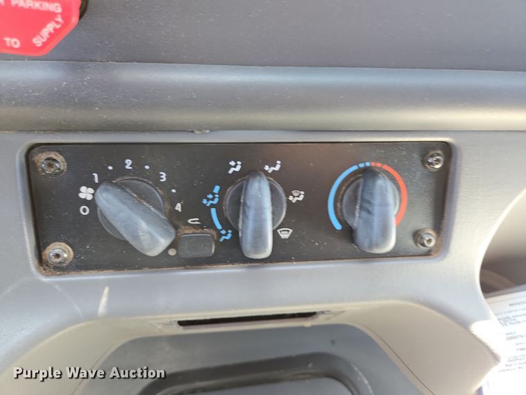 image for item DP6320 2006 Freightliner Business Class M2 dump truck