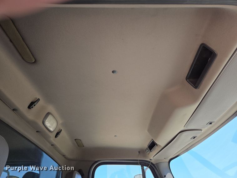 image for item DP6320 2006 Freightliner Business Class M2 dump truck