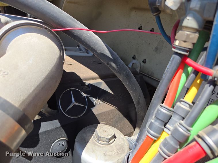 image for item DP6320 2006 Freightliner Business Class M2 dump truck