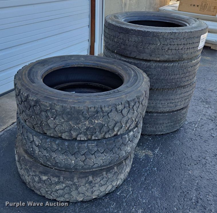 image for item DP6323  (7) 225/70R19.5 tires