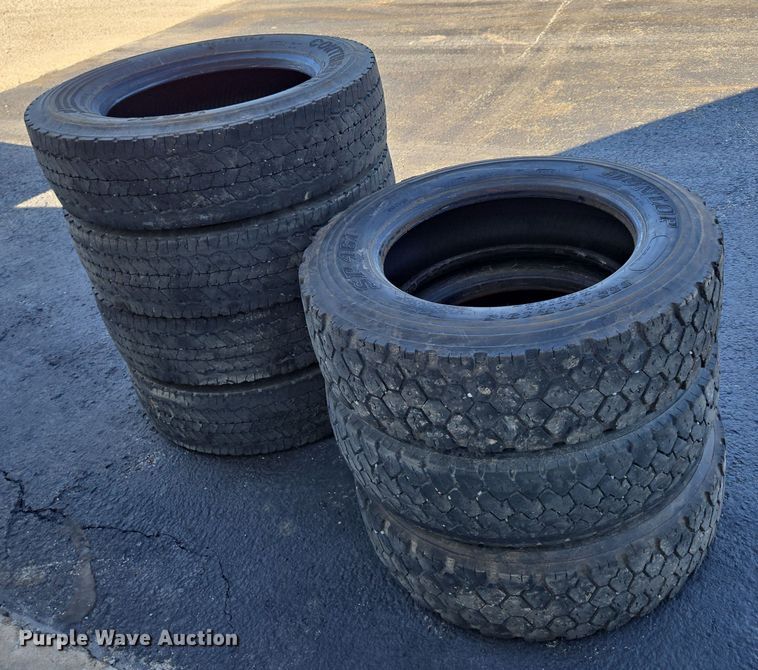 image for item DP6323  (7) 225/70R19.5 tires