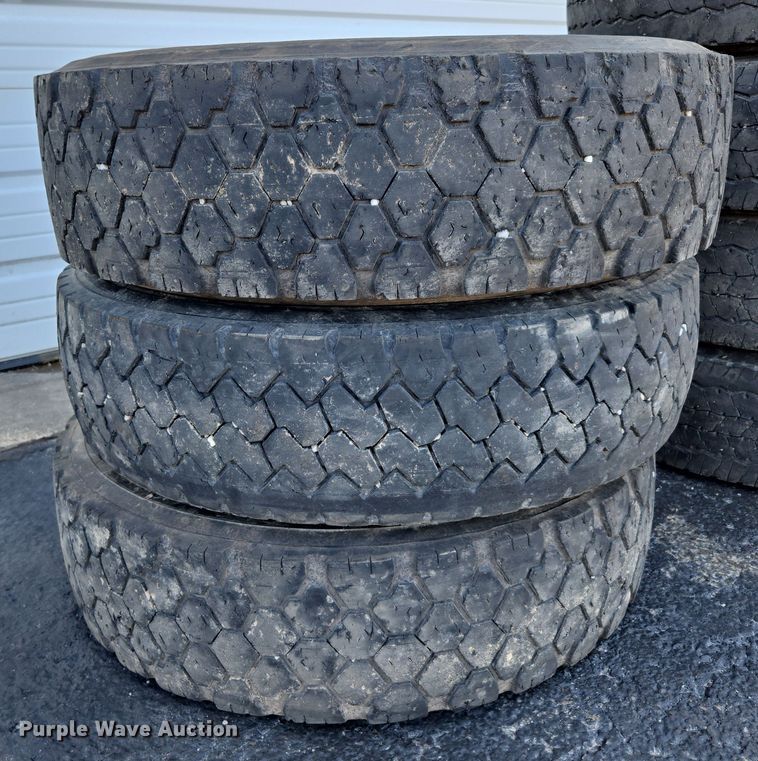 image for item DP6323  (7) 225/70R19.5 tires