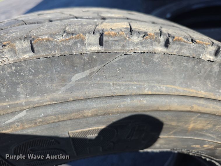 image for item DP6323  (7) 225/70R19.5 tires