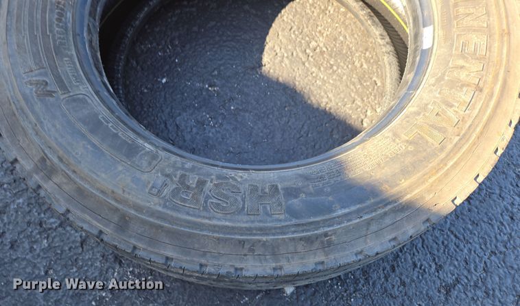 image for item DP6323  (7) 225/70R19.5 tires
