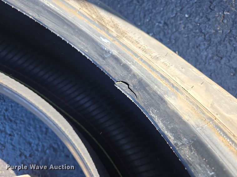 image for item DP6323  (7) 225/70R19.5 tires