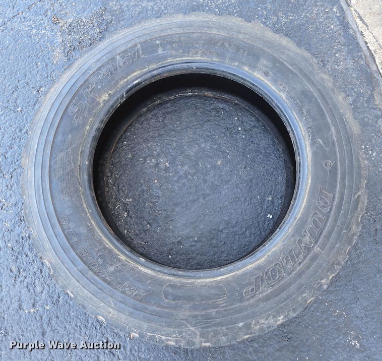 image for item DP6323  (7) 225/70R19.5 tires