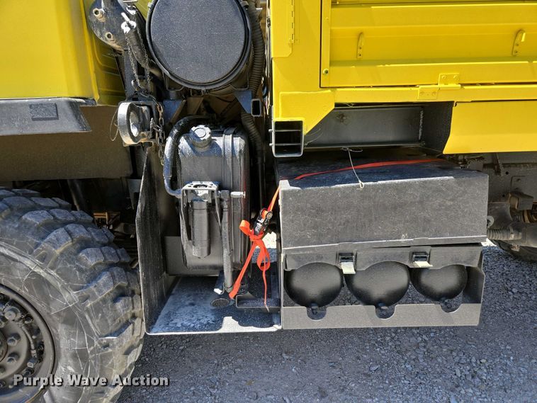 image for item DP6332 2002 Stewart & Stevenson LMTV flatbed truck