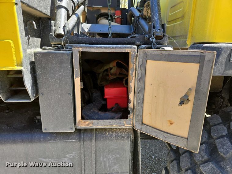 image for item DP6332 2002 Stewart & Stevenson LMTV flatbed truck