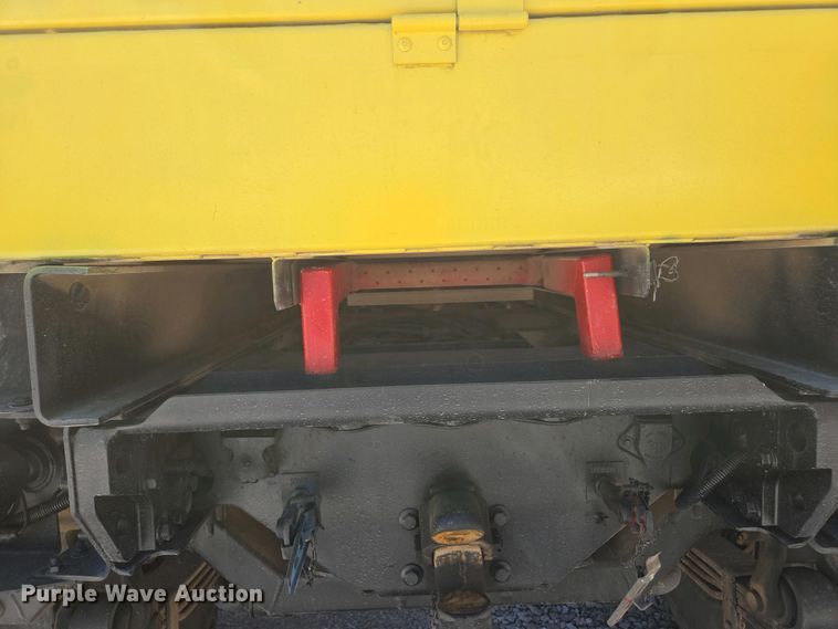 image for item DP6332 2002 Stewart & Stevenson LMTV flatbed truck