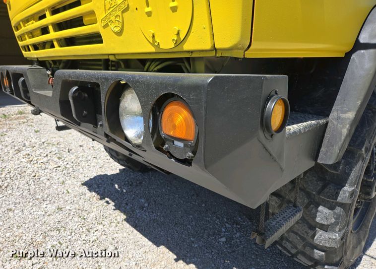 image for item DP6332 2002 Stewart & Stevenson LMTV flatbed truck