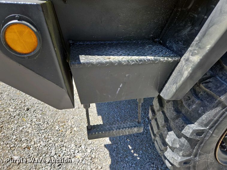 image for item DP6332 2002 Stewart & Stevenson LMTV flatbed truck