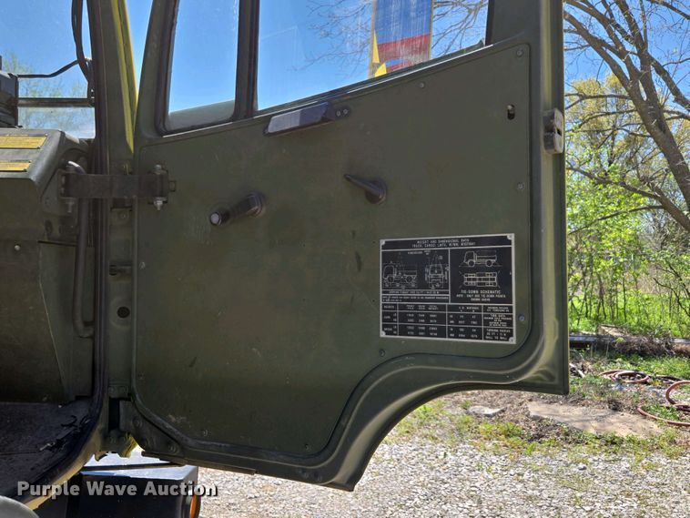 image for item DP6332 2002 Stewart & Stevenson LMTV flatbed truck