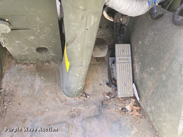 image for item DP6332 2002 Stewart & Stevenson LMTV flatbed truck