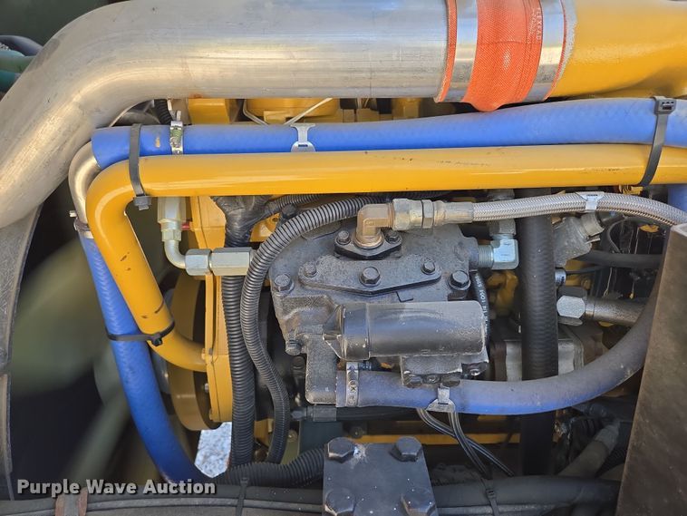 image for item DP6332 2002 Stewart & Stevenson LMTV flatbed truck