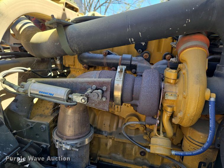 image for item DP6332 2002 Stewart & Stevenson LMTV flatbed truck