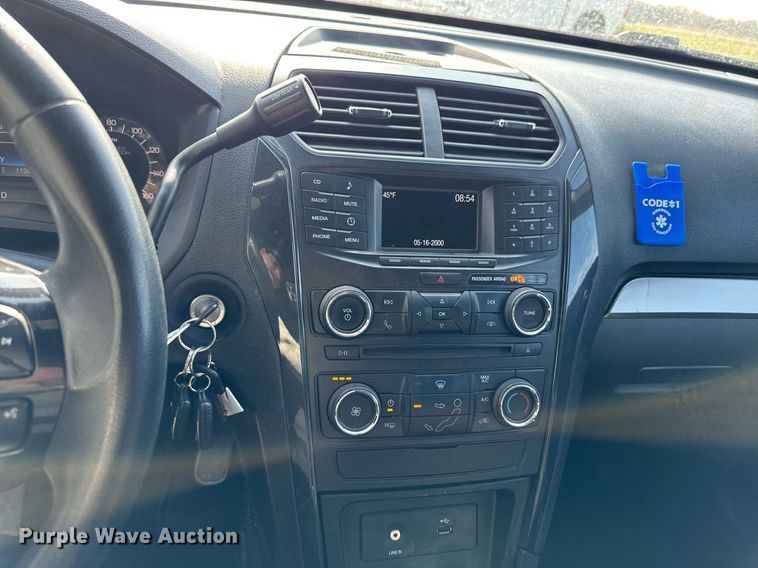 image for item DT0688 2017 Ford Explorer Police Interceptor SUV