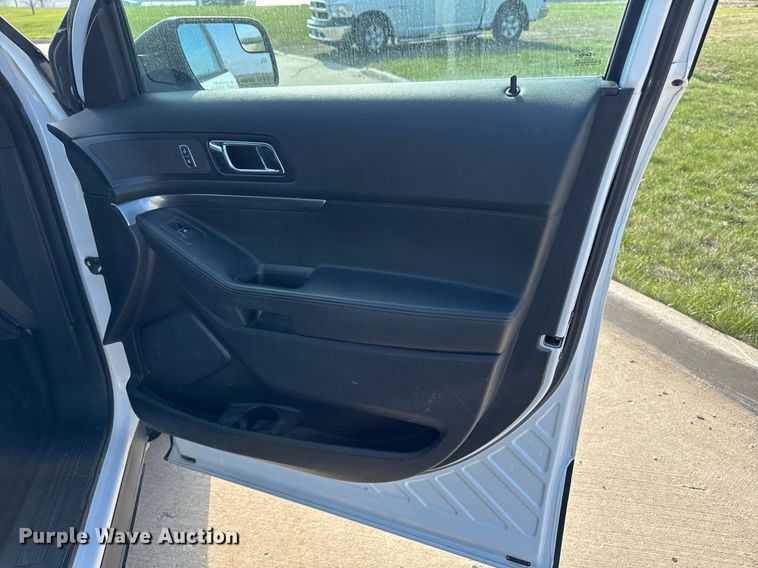 image for item DT0688 2017 Ford Explorer Police Interceptor SUV