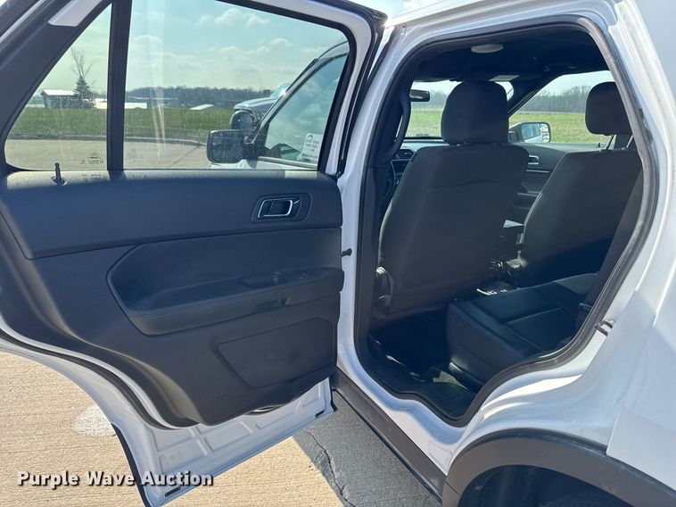 image for item DT0688 2017 Ford Explorer Police Interceptor SUV