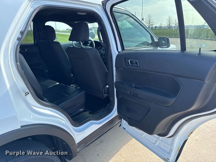 image for item DT0688 2017 Ford Explorer Police Interceptor SUV