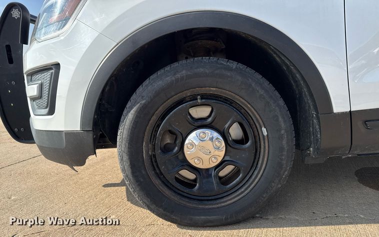 image for item DT0688 2017 Ford Explorer Police Interceptor SUV
