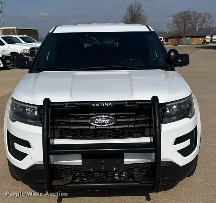 image for item DT0689 2017 Ford Explorer Police Interceptor SUV
