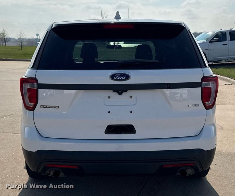 image for item DT0689 2017 Ford Explorer Police Interceptor SUV