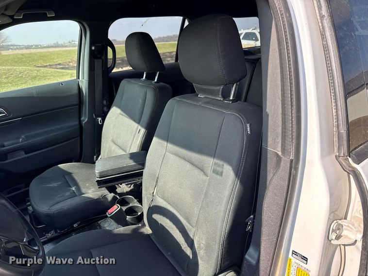 image for item DT0689 2017 Ford Explorer Police Interceptor SUV