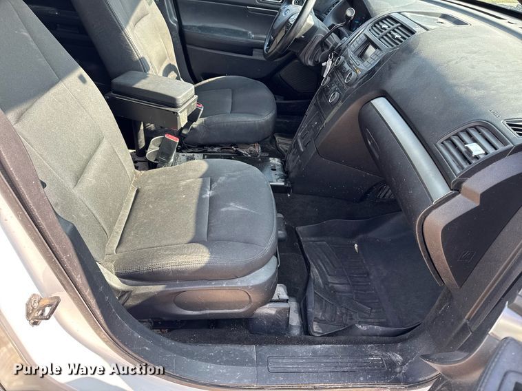 image for item DT0689 2017 Ford Explorer Police Interceptor SUV