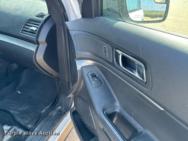 image for item DT0689 2017 Ford Explorer Police Interceptor SUV