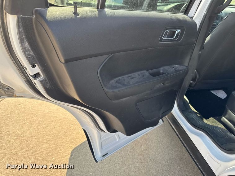 image for item DT0689 2017 Ford Explorer Police Interceptor SUV