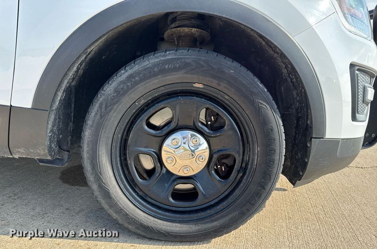 image for item DT0689 2017 Ford Explorer Police Interceptor SUV