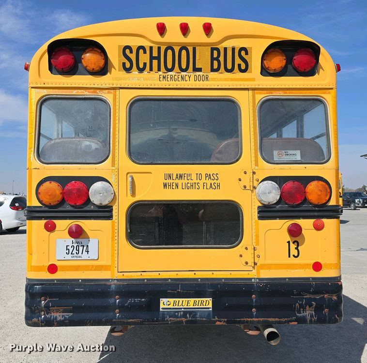 image for item DT6787 2001 Blue Bird 3800 school bus