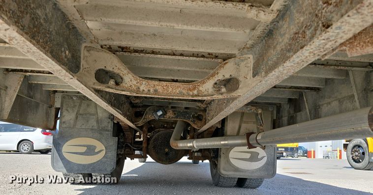 image for item DT6787 2001 Blue Bird 3800 school bus