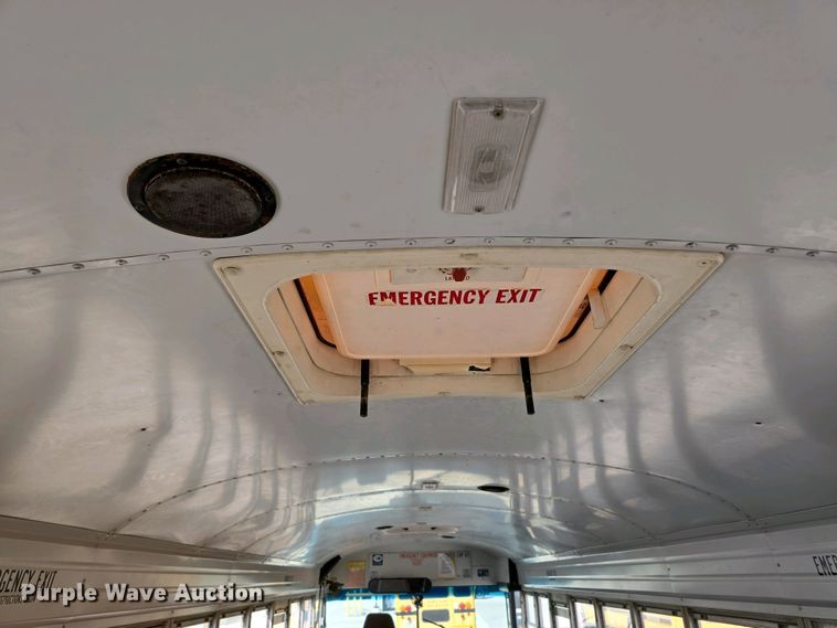 image for item DT6787 2001 Blue Bird 3800 school bus