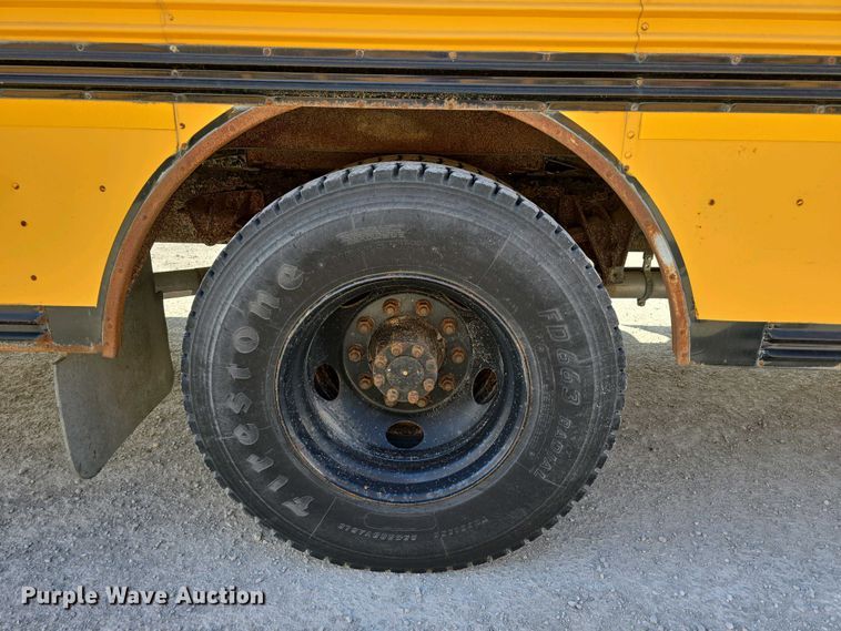 image for item DT6787 2001 Blue Bird 3800 school bus