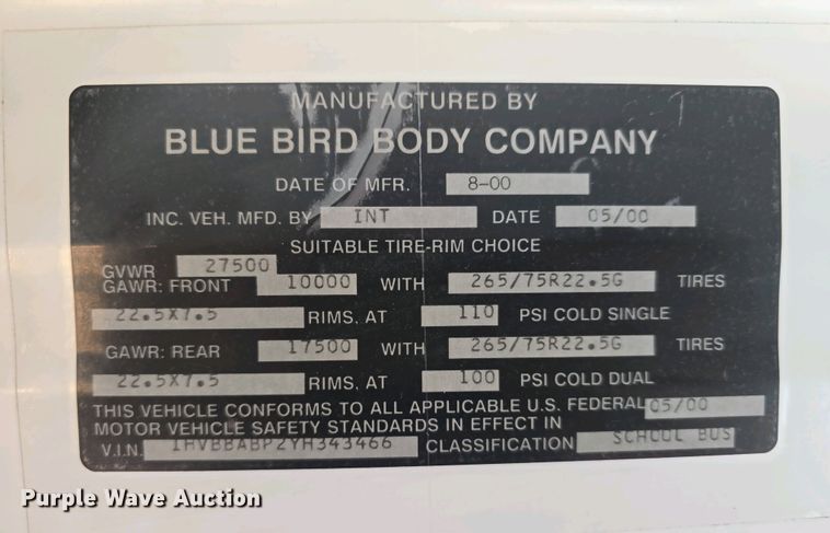 image for item DT6787 2001 Blue Bird 3800 school bus