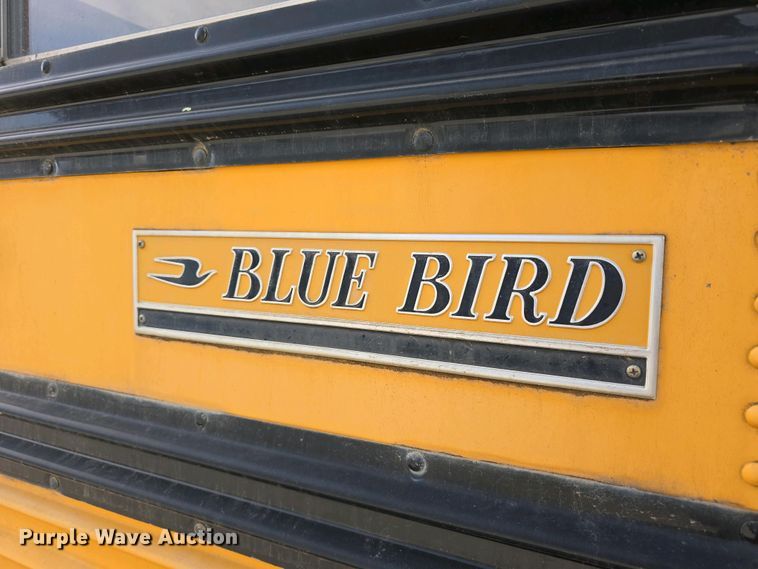 image for item DT6791 1999 International 3800 school bus
