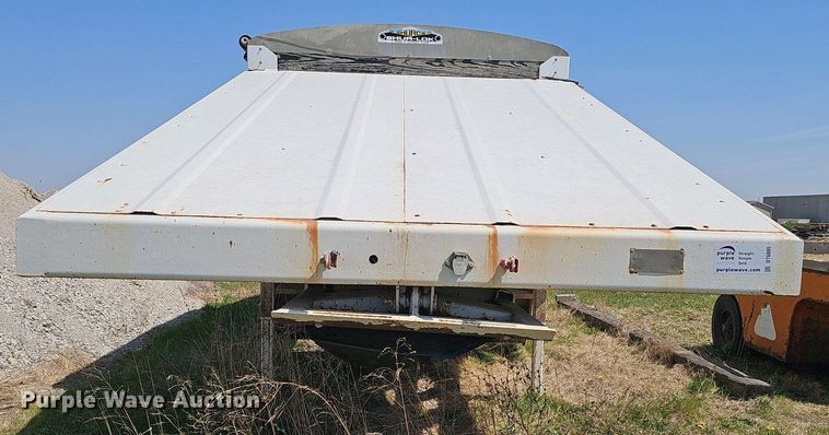 image for item DT6805 1993 Trail King TK54BDU-402 bottom dump trailer