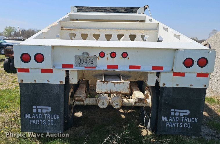 image for item DT6805 1993 Trail King TK54BDU-402 bottom dump trailer