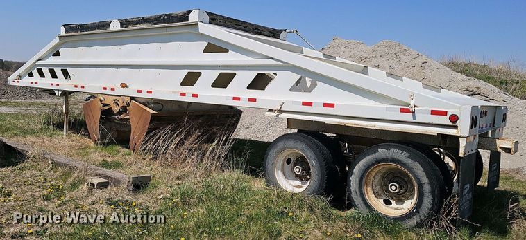 image for item DT6805 1993 Trail King TK54BDU-402 bottom dump trailer