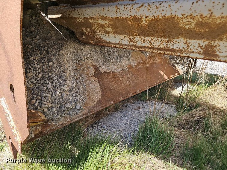 image for item DT6805 1993 Trail King TK54BDU-402 bottom dump trailer