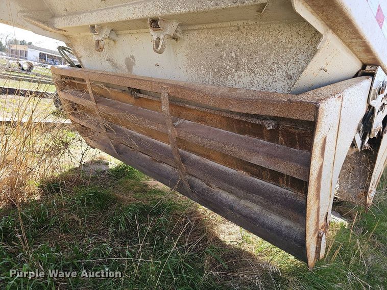 image for item DT6805 1993 Trail King TK54BDU-402 bottom dump trailer