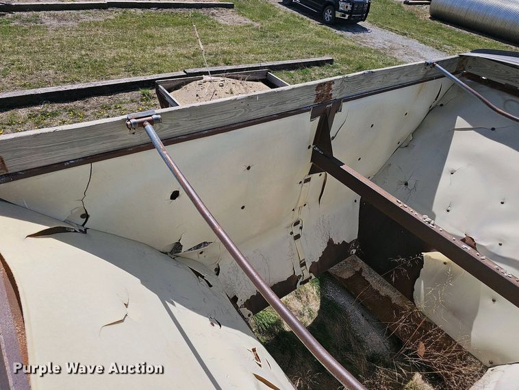 image for item DT6805 1993 Trail King TK54BDU-402 bottom dump trailer