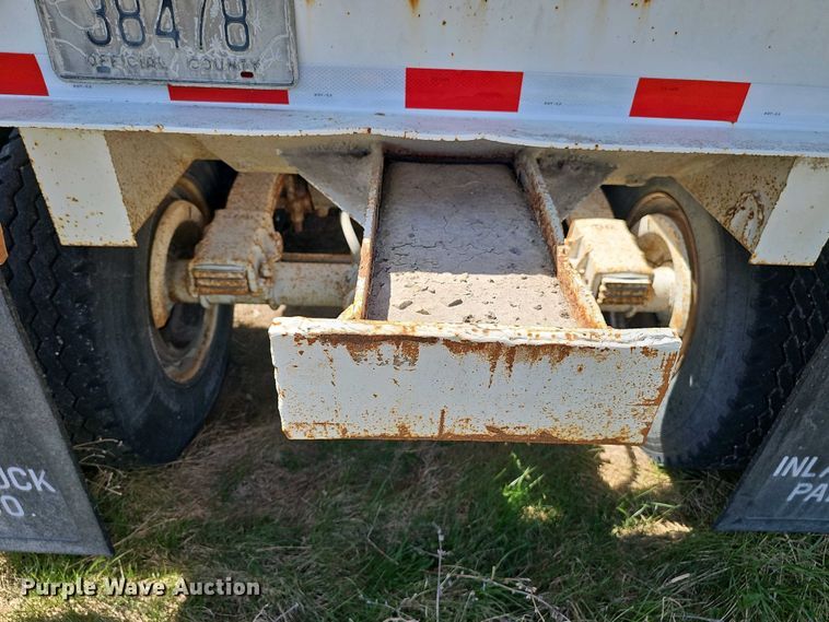 image for item DT6805 1993 Trail King TK54BDU-402 bottom dump trailer