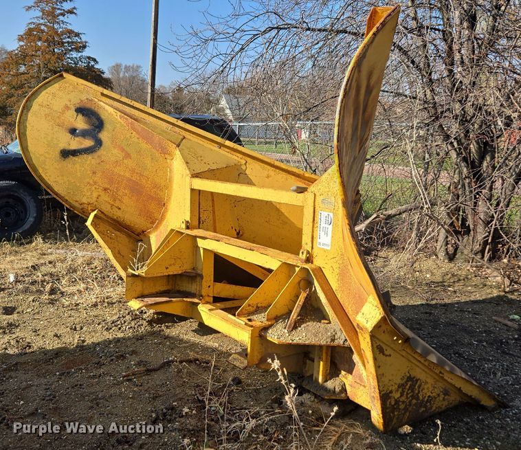 image for item DT7117 Gledhill v-plow