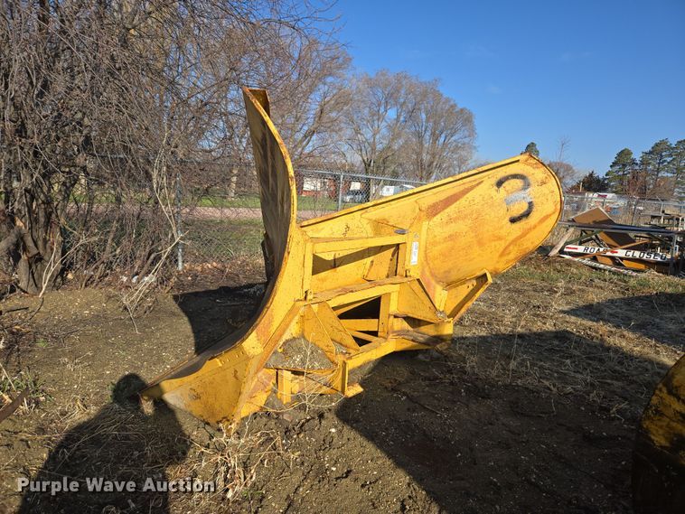 image for item DT7117 Gledhill v-plow